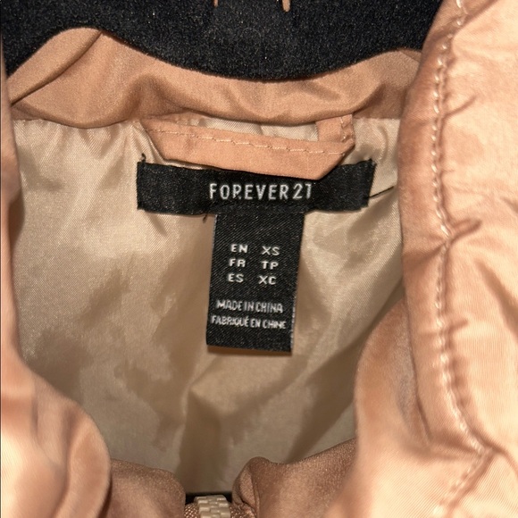 Forever 21 Light Brown Puffer Vest - Picture 3 of 3